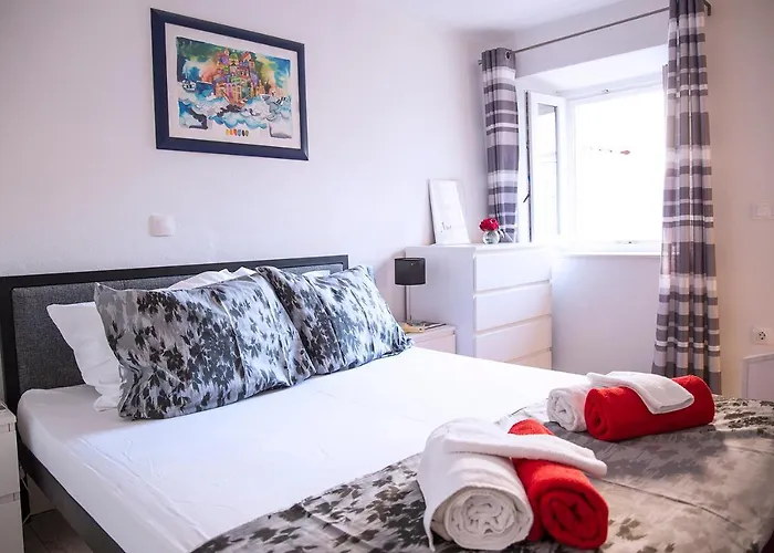 Old Town Centar, Cozy And Quiet Modern Apartment